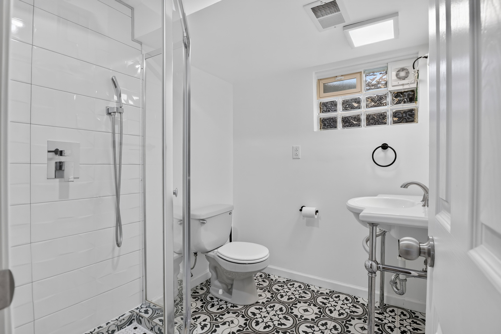 576 Dara James Road Property Photo 26