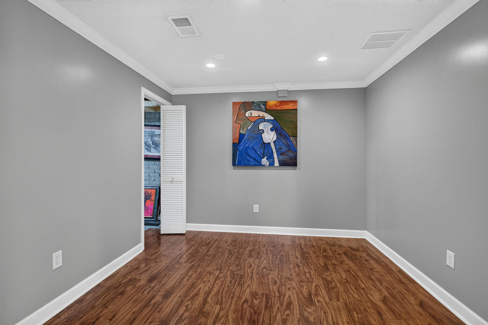 2808 E 64th Court Property Photo 45