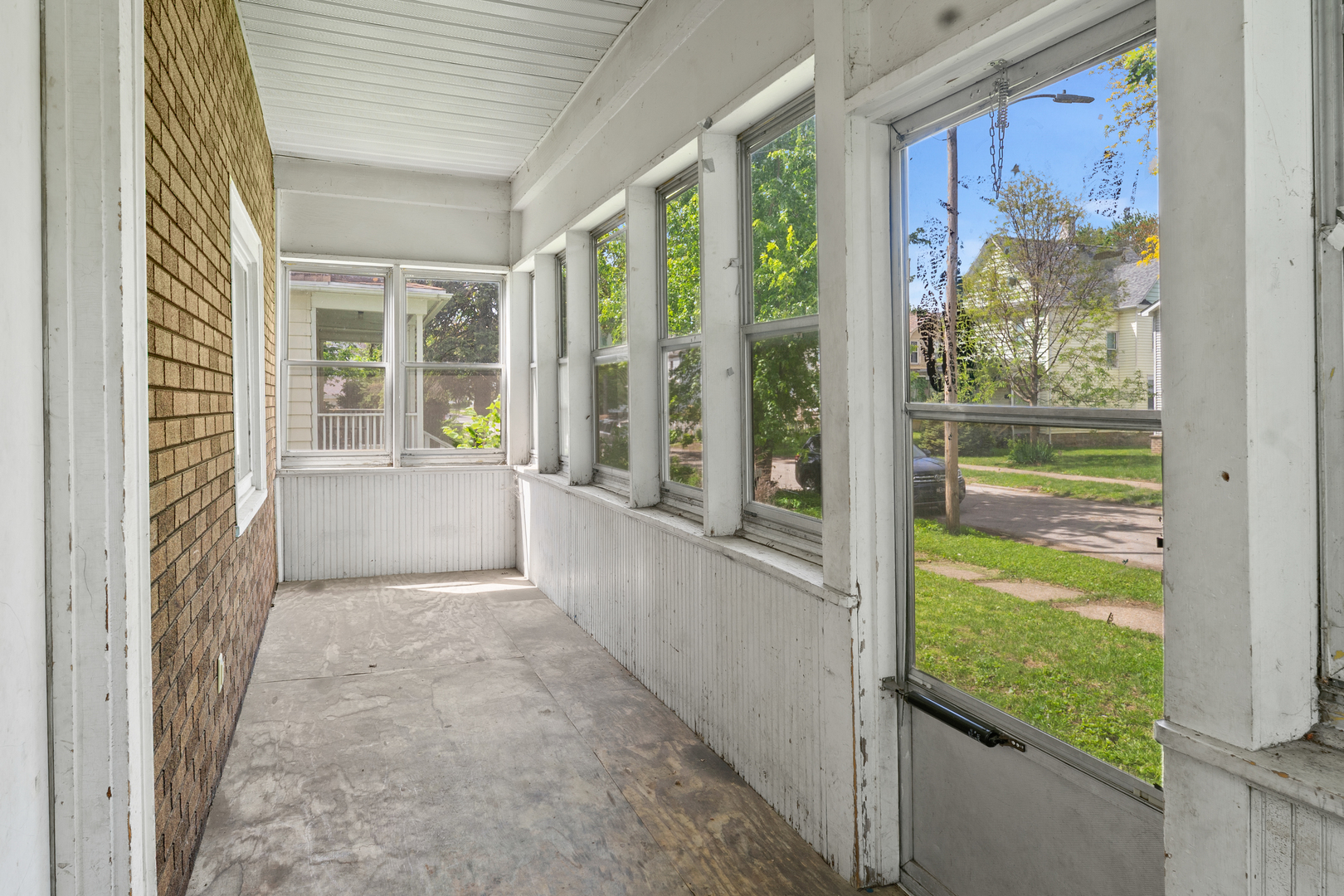 1023 16th Street Property Photo 4