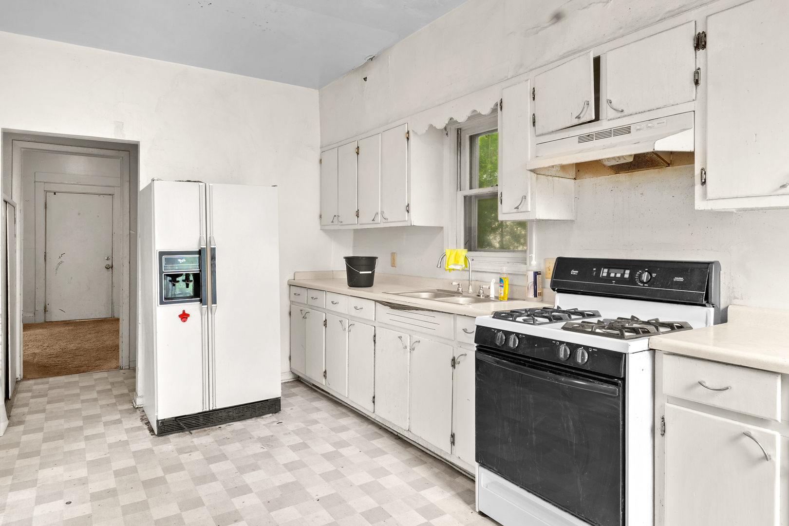1023 16th Street Property Photo 6