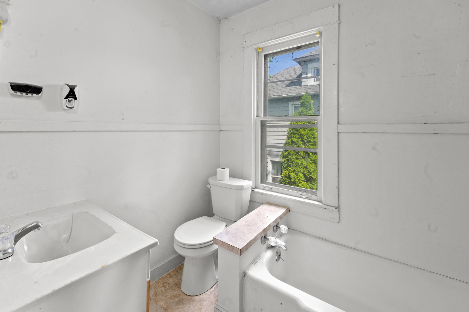 1023 16th Street Property Photo 11