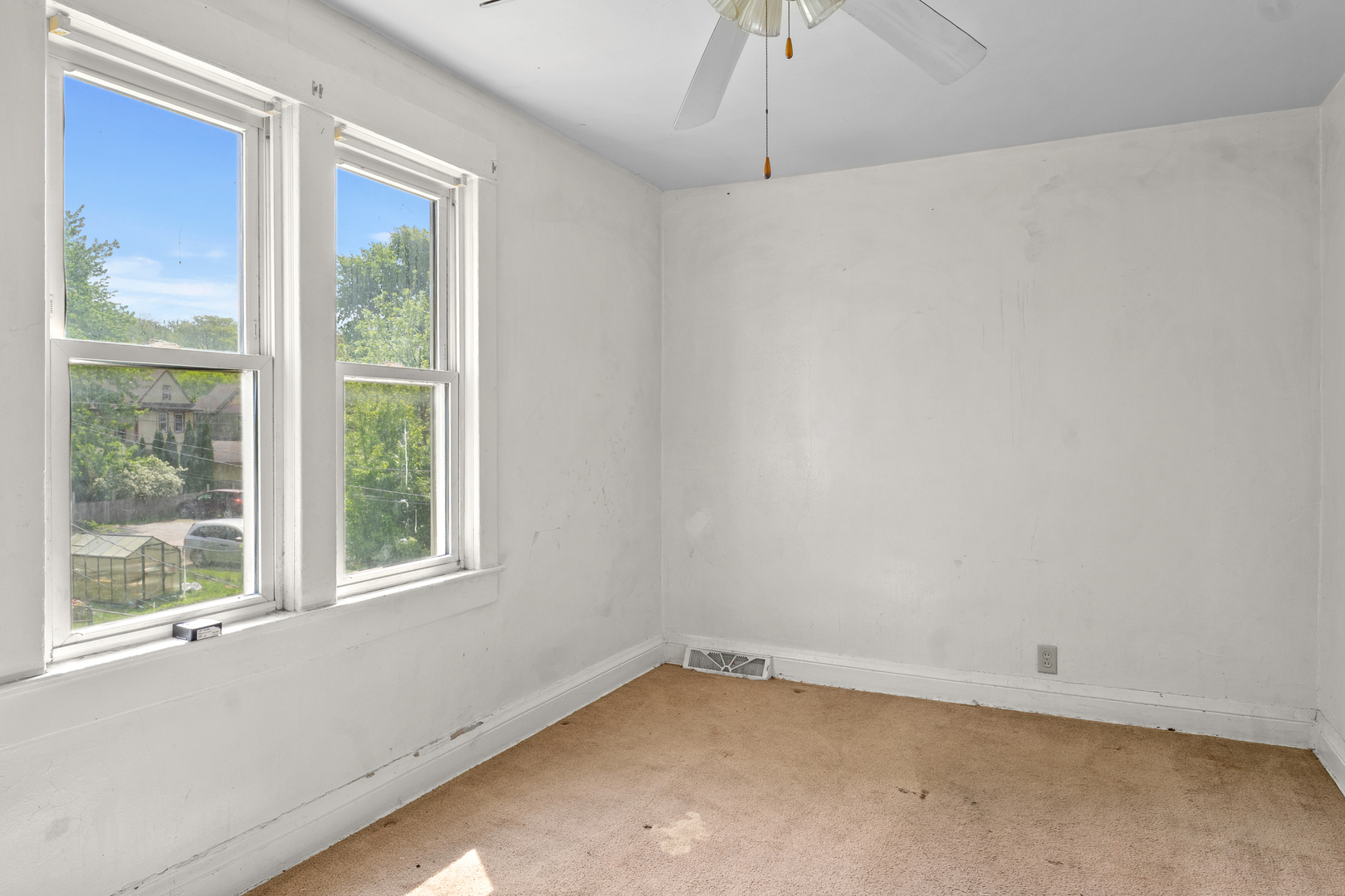 1023 16th Street Property Photo 12