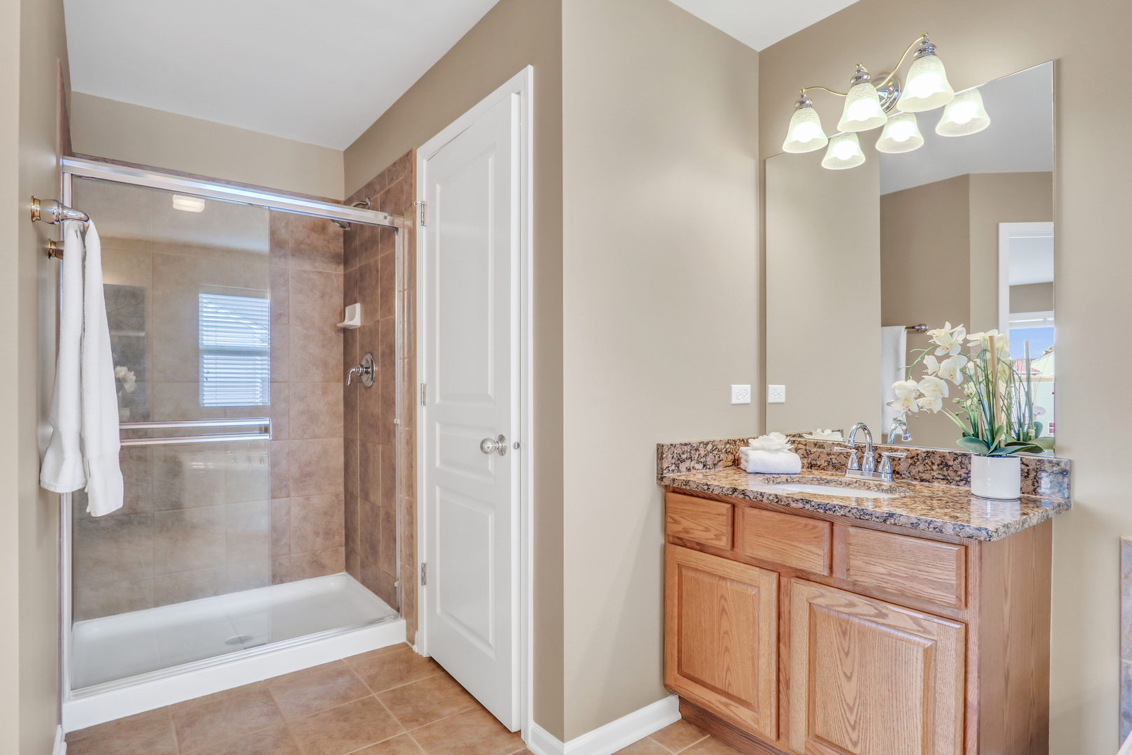 18774 W Glenhurst Drive Property Photo 38