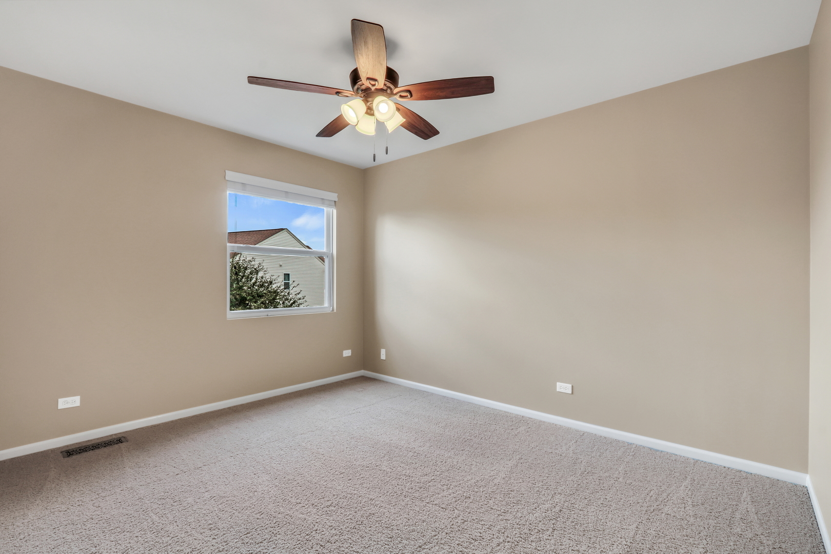 18774 W Glenhurst Drive Property Photo 41