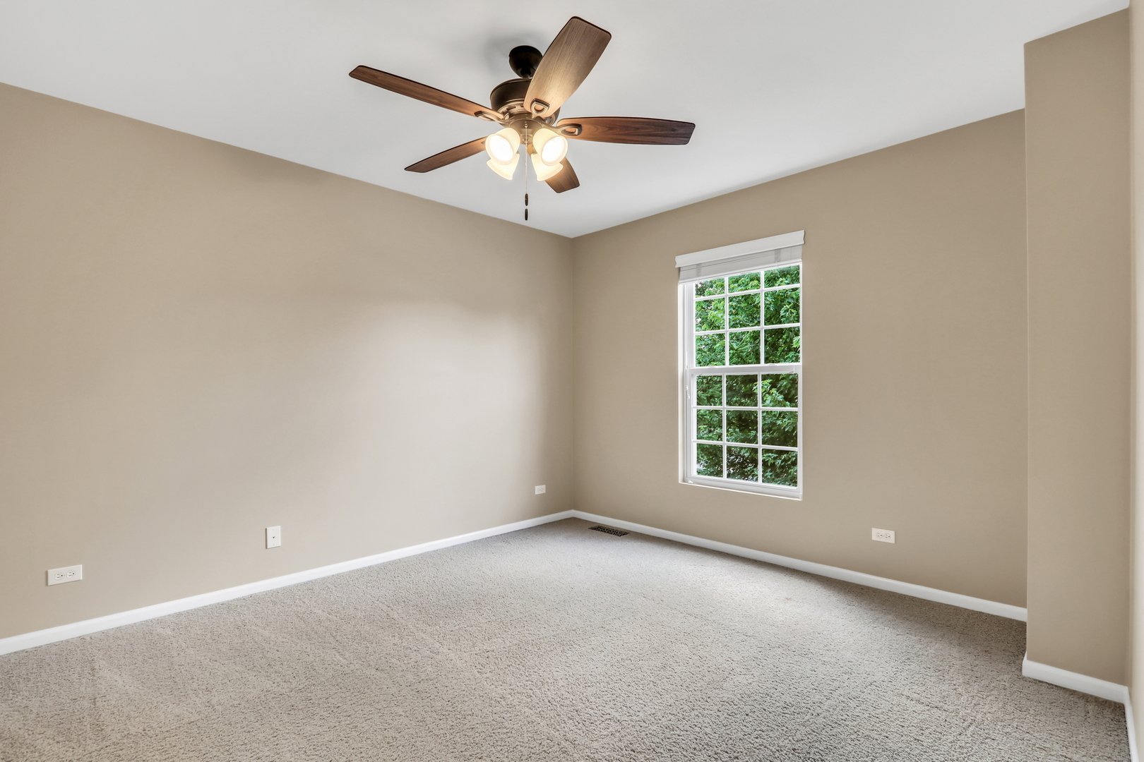 18774 W Glenhurst Drive Property Photo 44