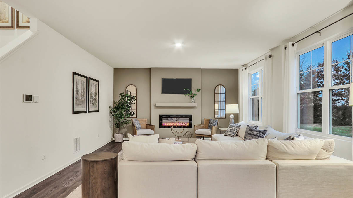 1641 Whisper Glen Drive Property Photo 8