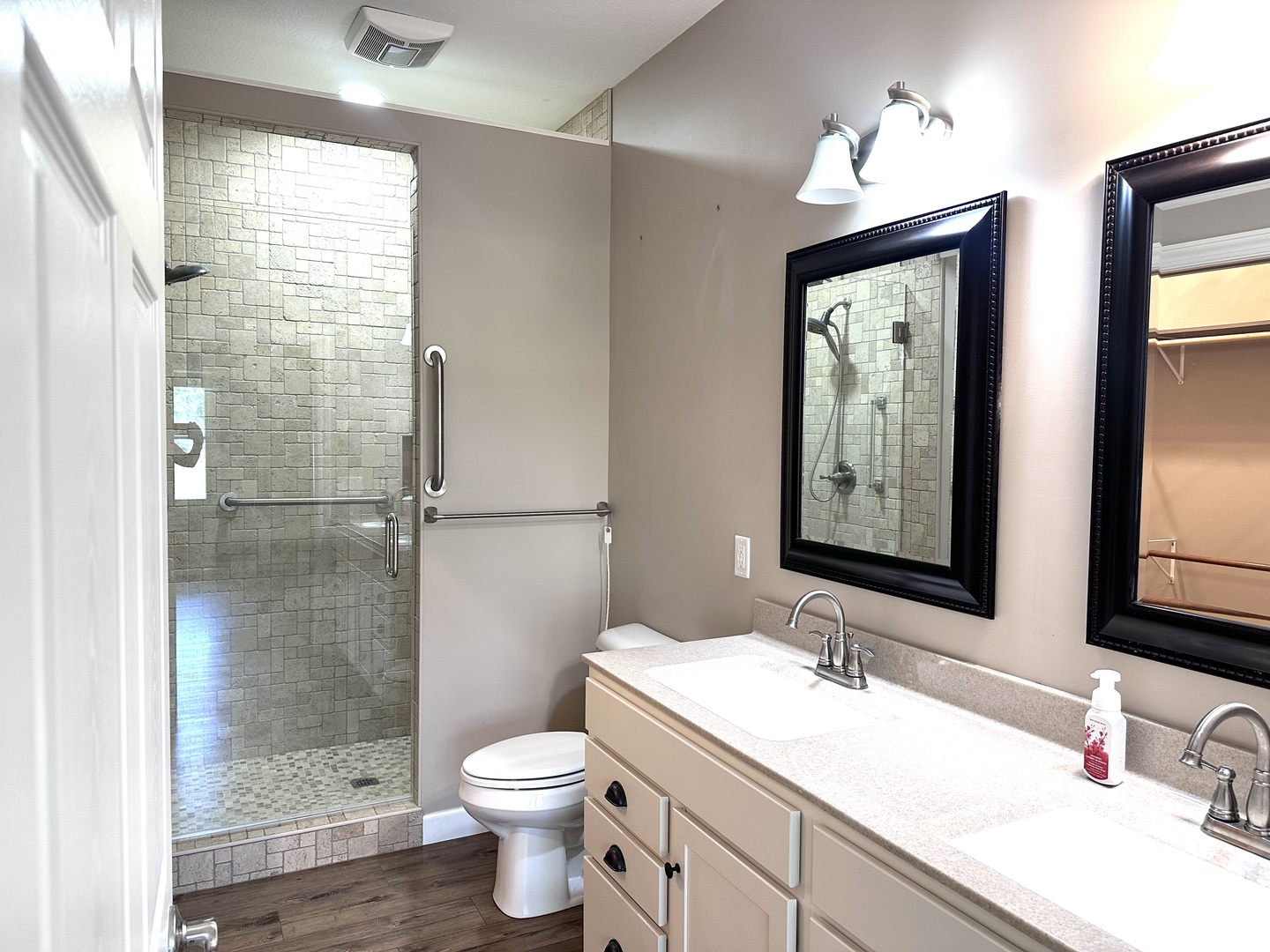 1415 Edens Avenue Property Photo 17