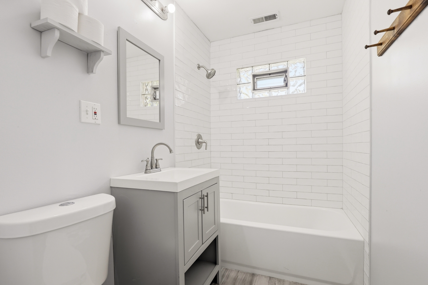 6243 Birmingham Street Property Photo 13