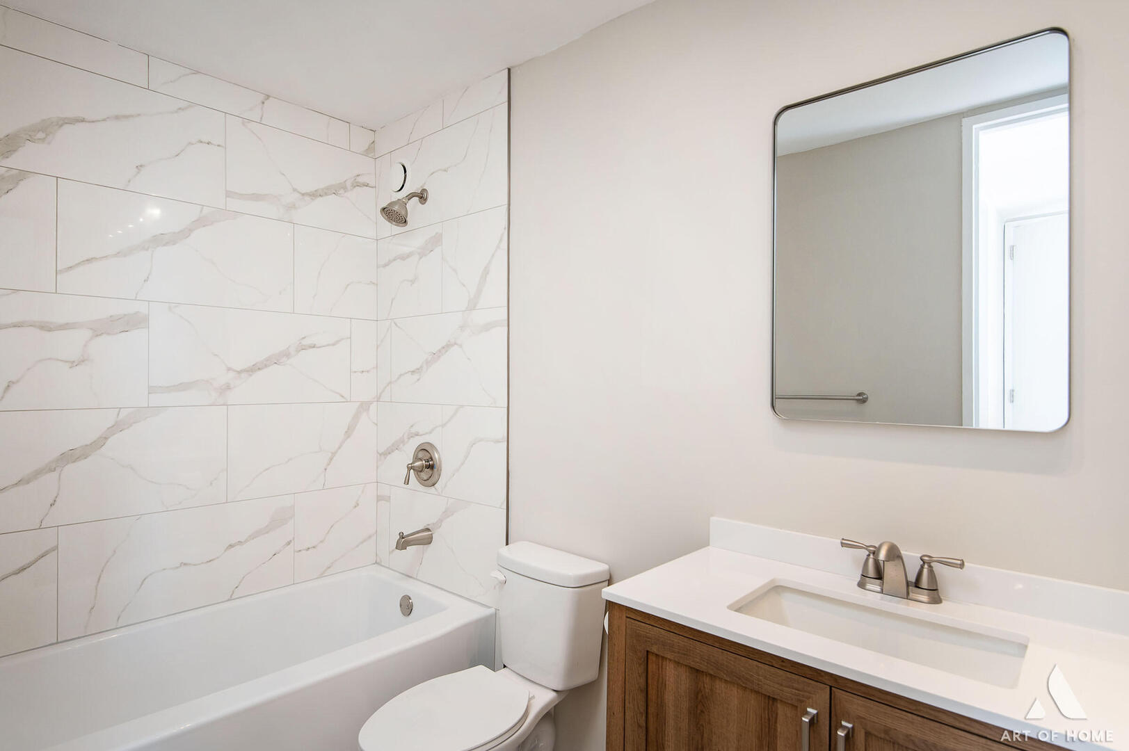 345 W Fullerton Parkway 1205 Property Photo 20