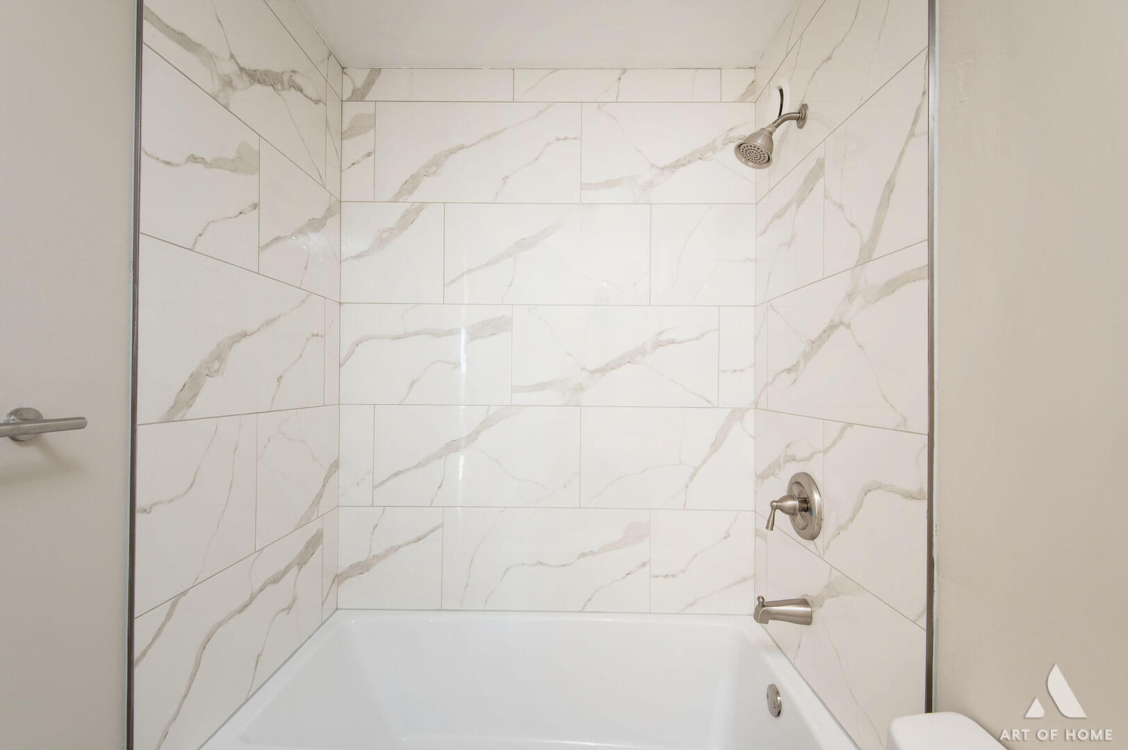 345 W Fullerton Parkway 1205 Property Photo 21
