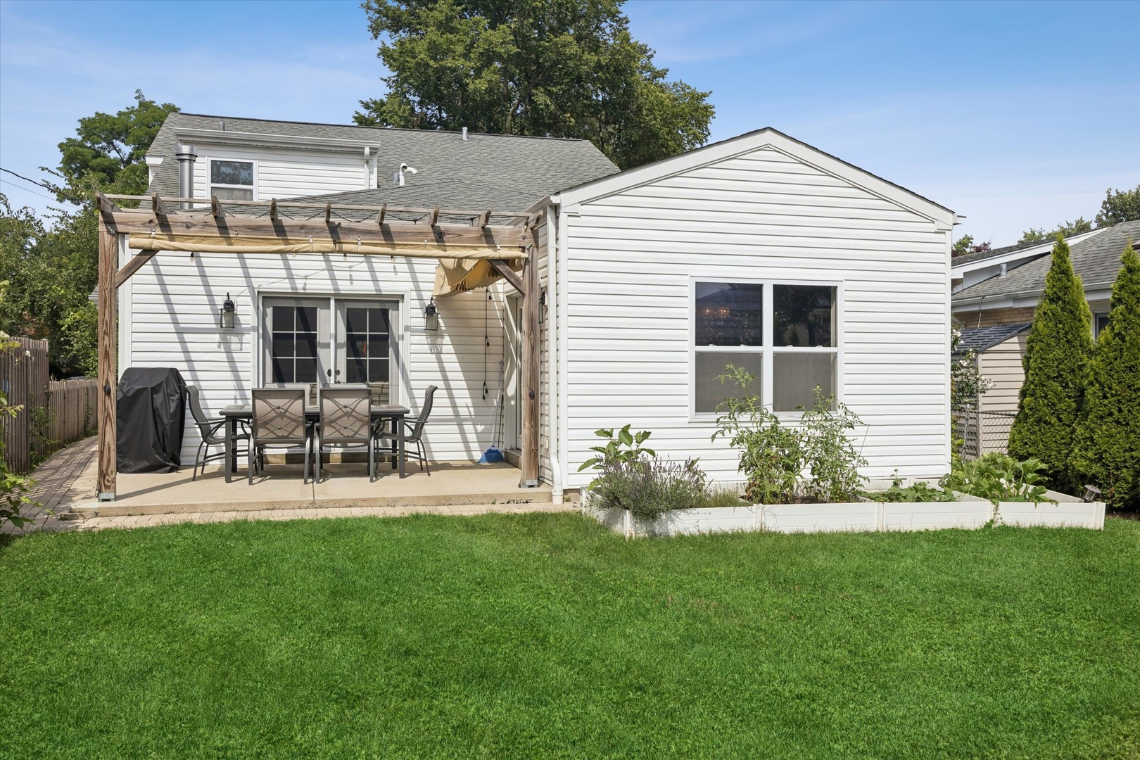 343 Lionel Road Property Photo 27
