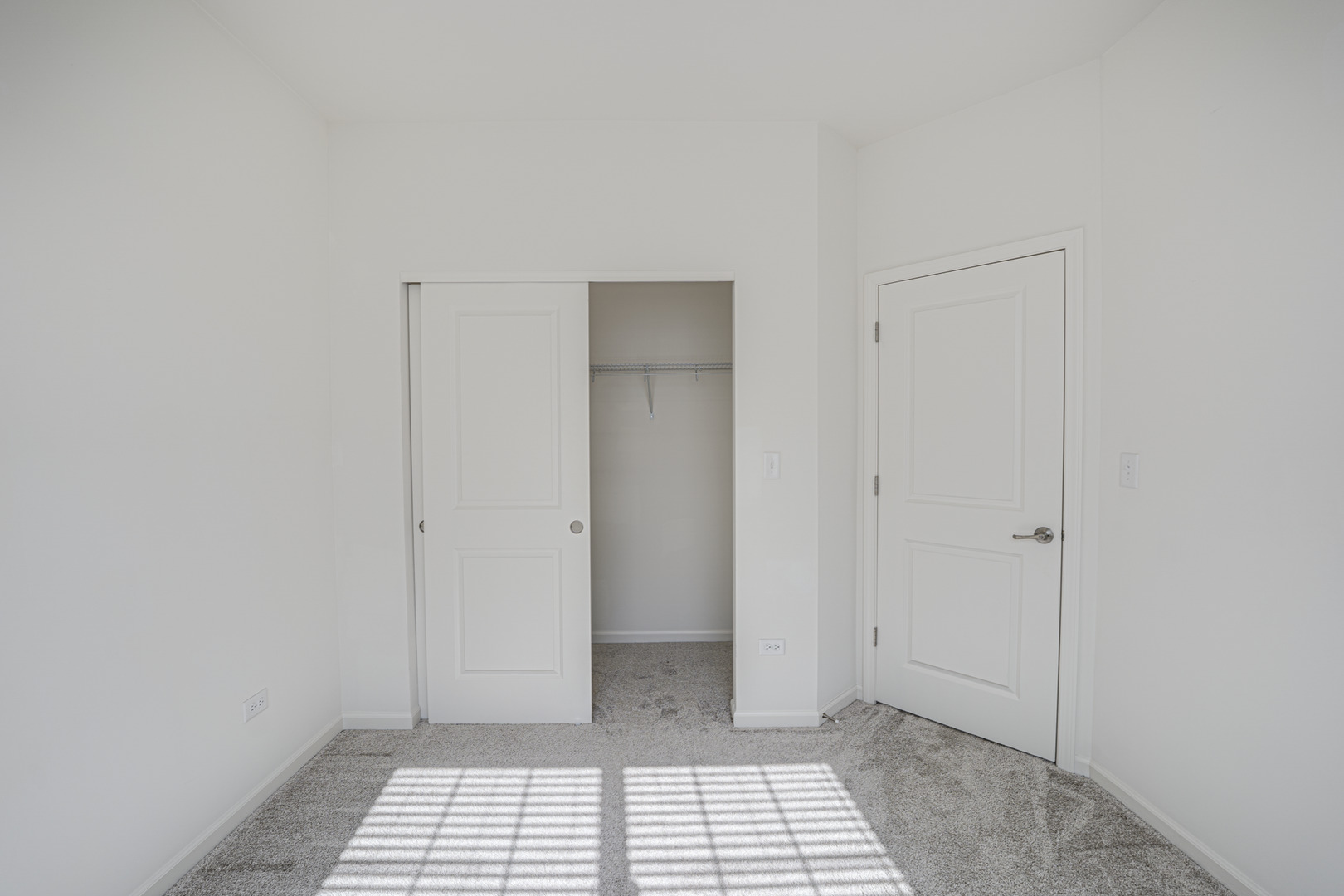 2939 Showplace Drive Property Photo 16
