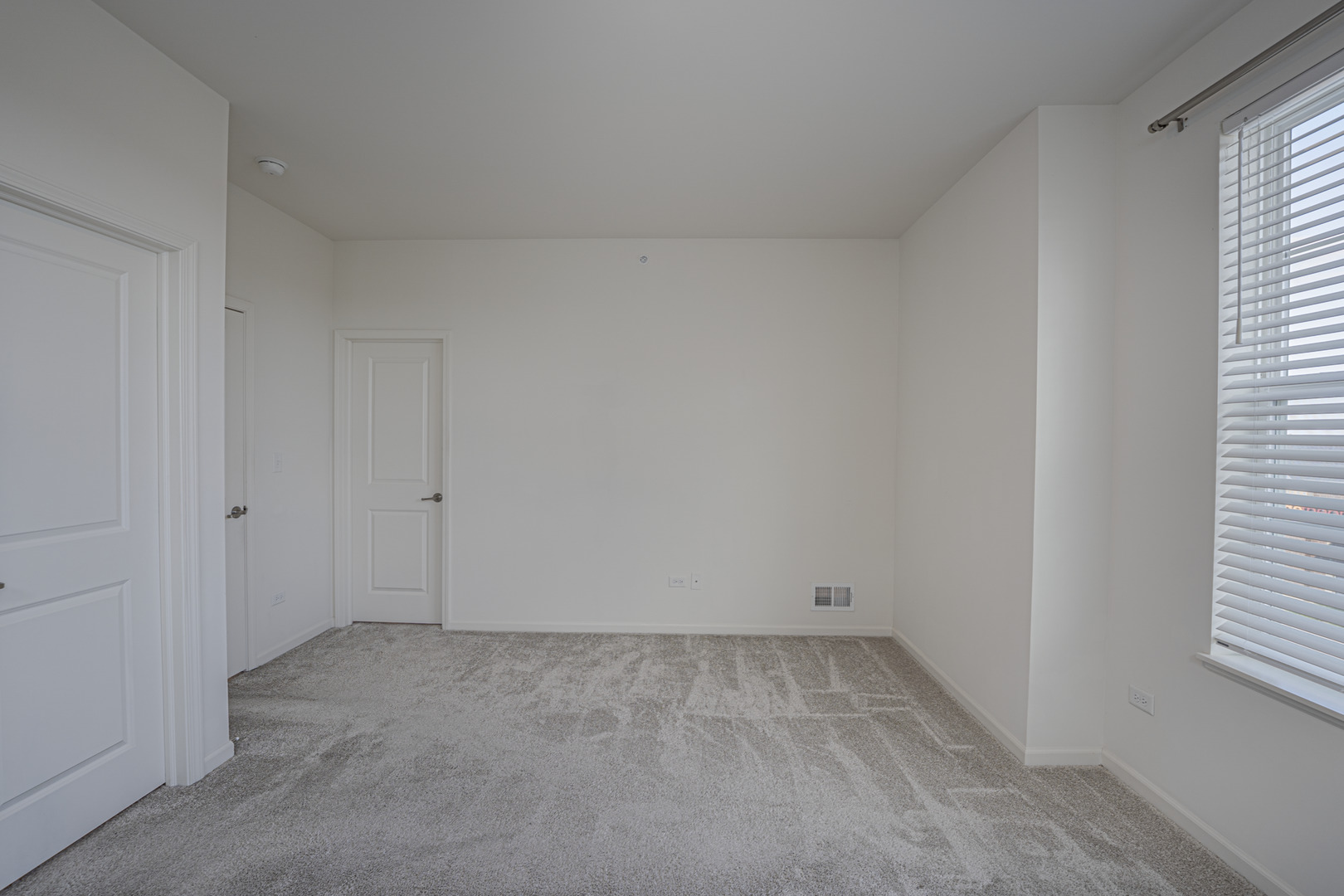 2939 Showplace Drive Property Photo 20
