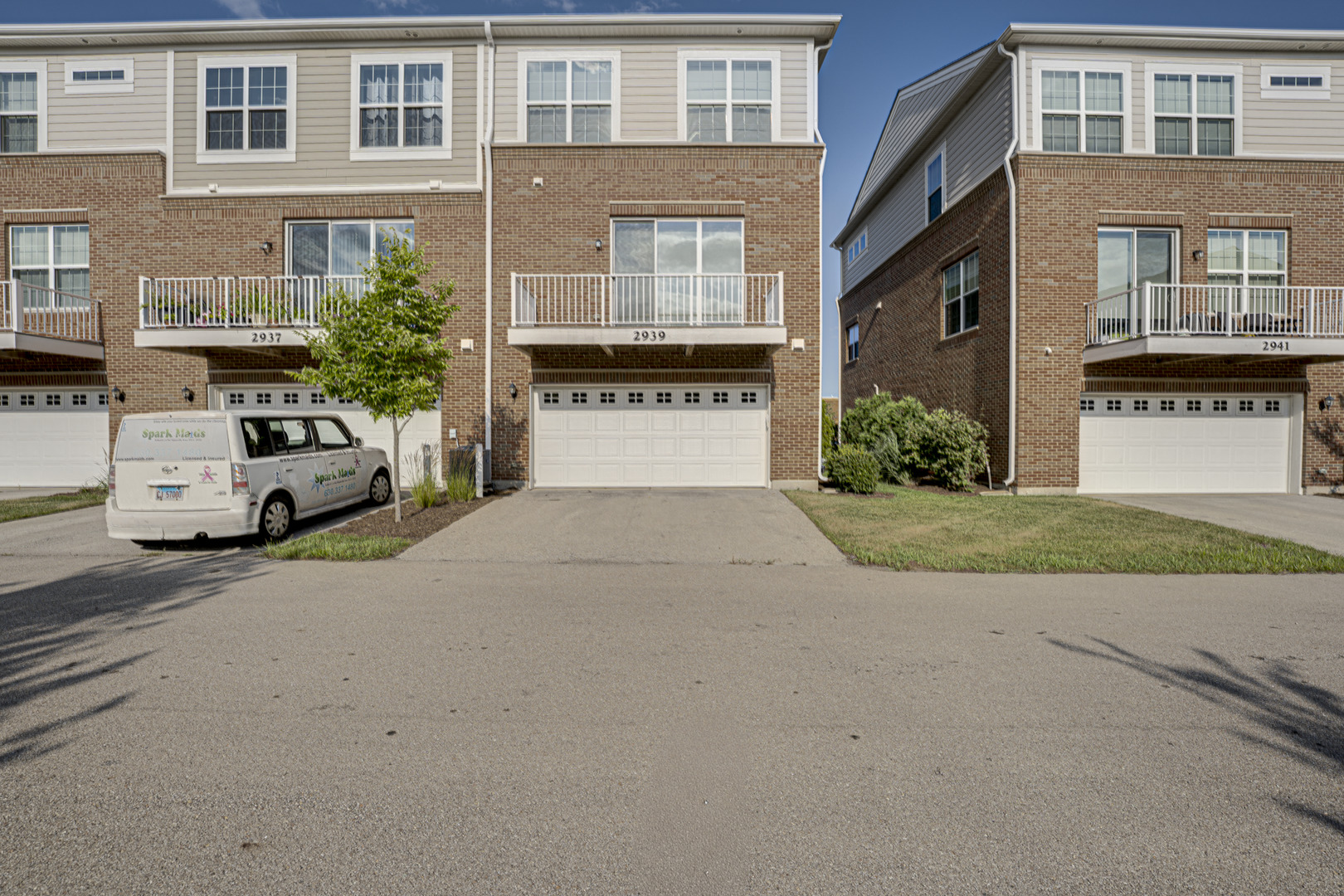 2939 Showplace Drive Property Photo 28