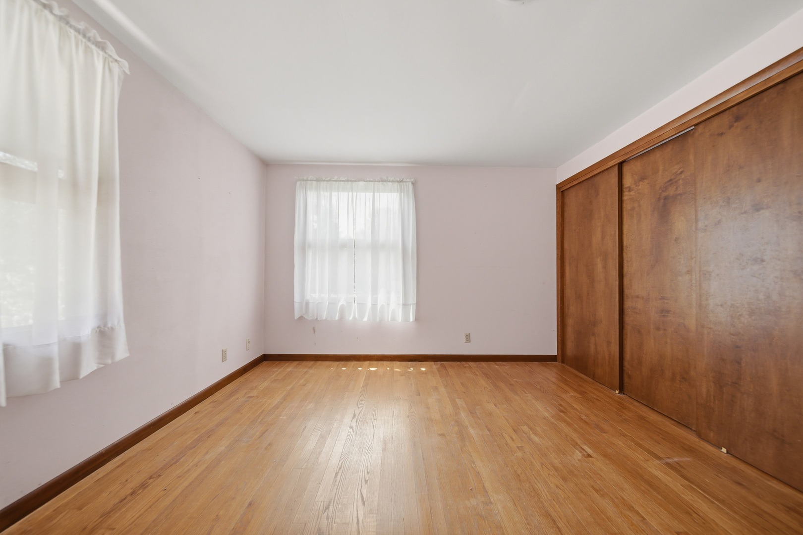 15721 Lakeside Drive Property Photo 22