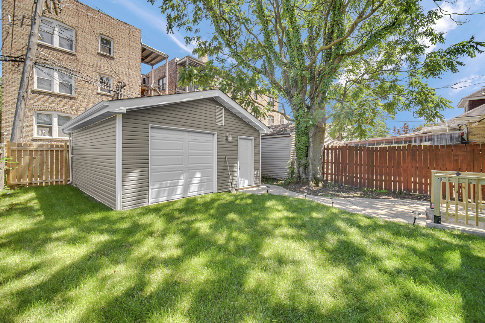 6341 N Campbell Avenue Property Photo 20