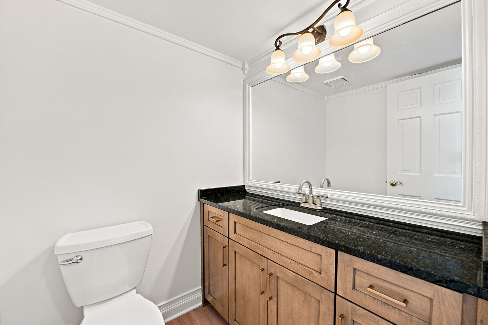 2925 Somme Street Property Photo 18