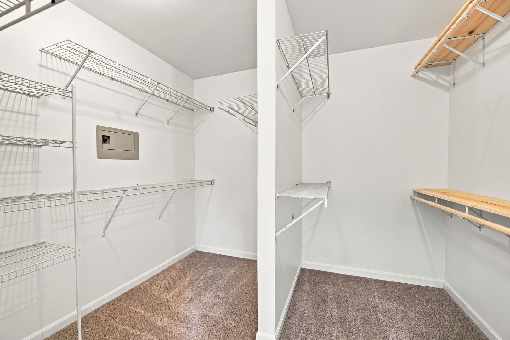 2925 Somme Street Property Photo 23