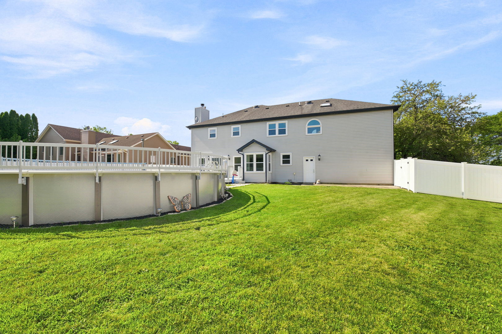 2925 Somme Street Property Photo 40