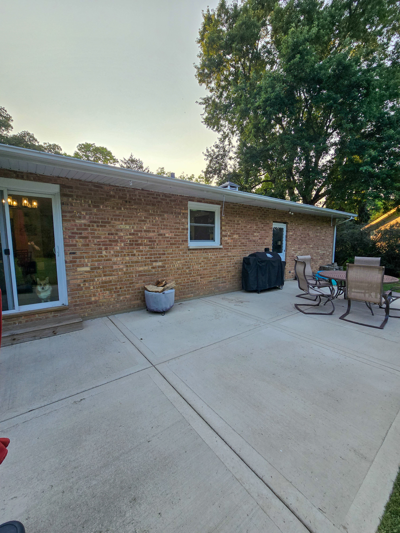 15821 S River Road Property Photo 35
