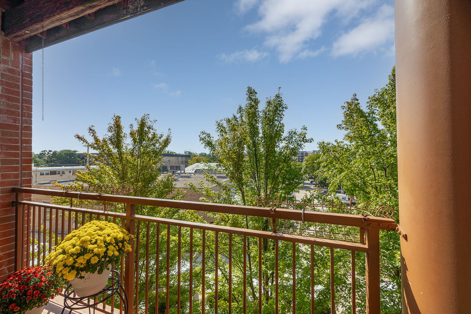 935 Burlington Avenue 309 Property Photo 24