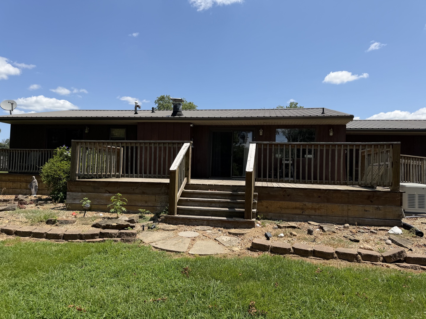 8 Lakedale Drive Property Photo 10