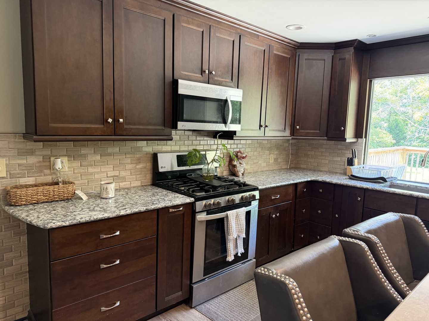 8 Lakedale Drive Property Photo 11