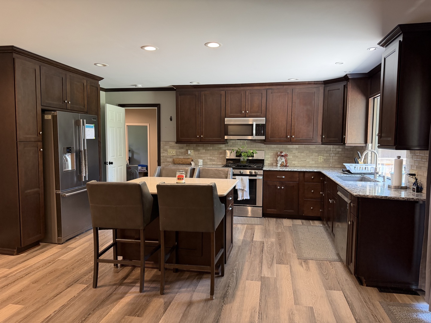 8 Lakedale Drive Property Photo 14