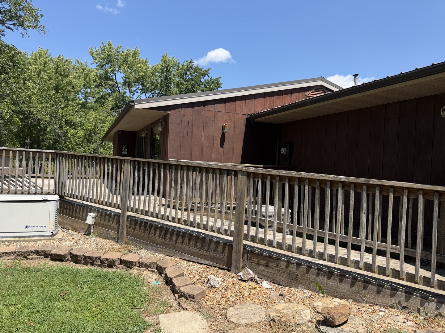 8 Lakedale Drive Property Photo 33
