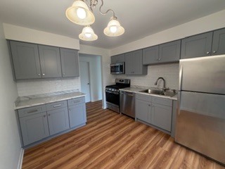 401 S Grove Avenue 3a Property Photo 2