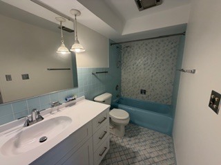 401 S Grove Avenue 3a Property Photo 7