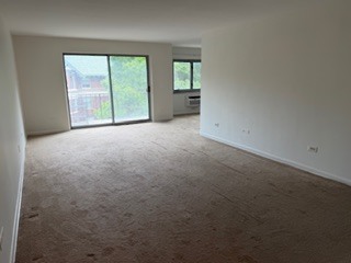 401 S Grove Avenue 3a Property Photo 8