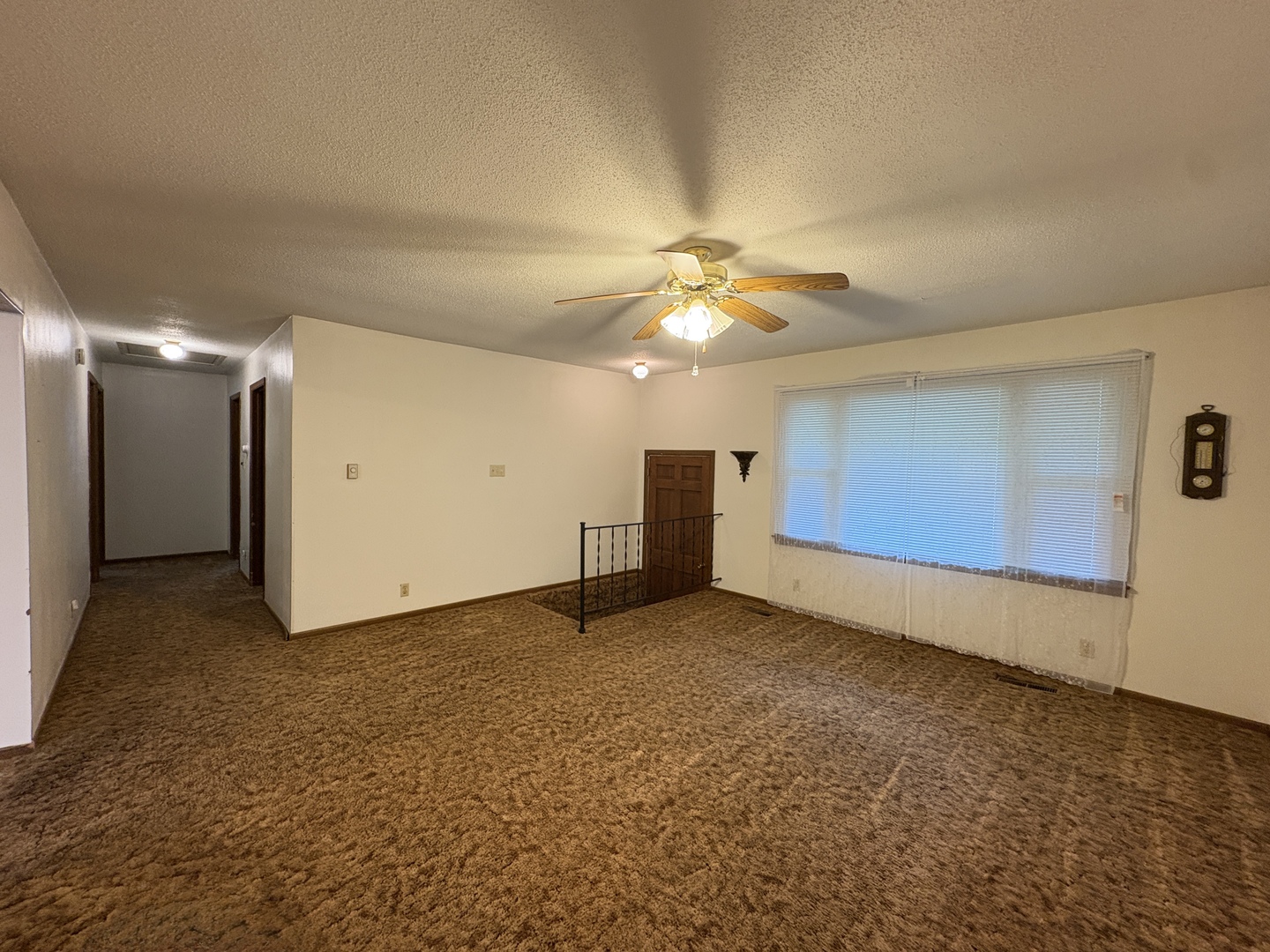 205 N Poplar Street Property Photo 12