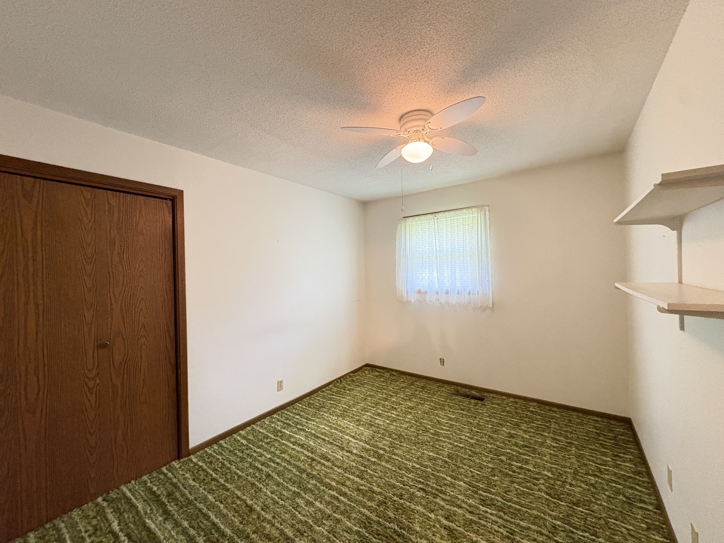205 N Poplar Street Property Photo 22