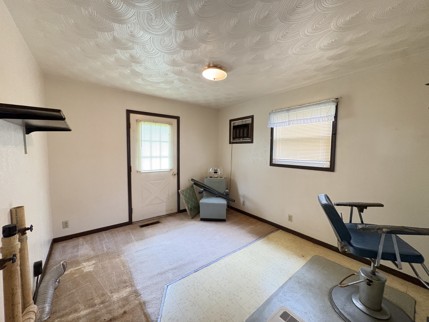 205 N Poplar Street Property Photo 26