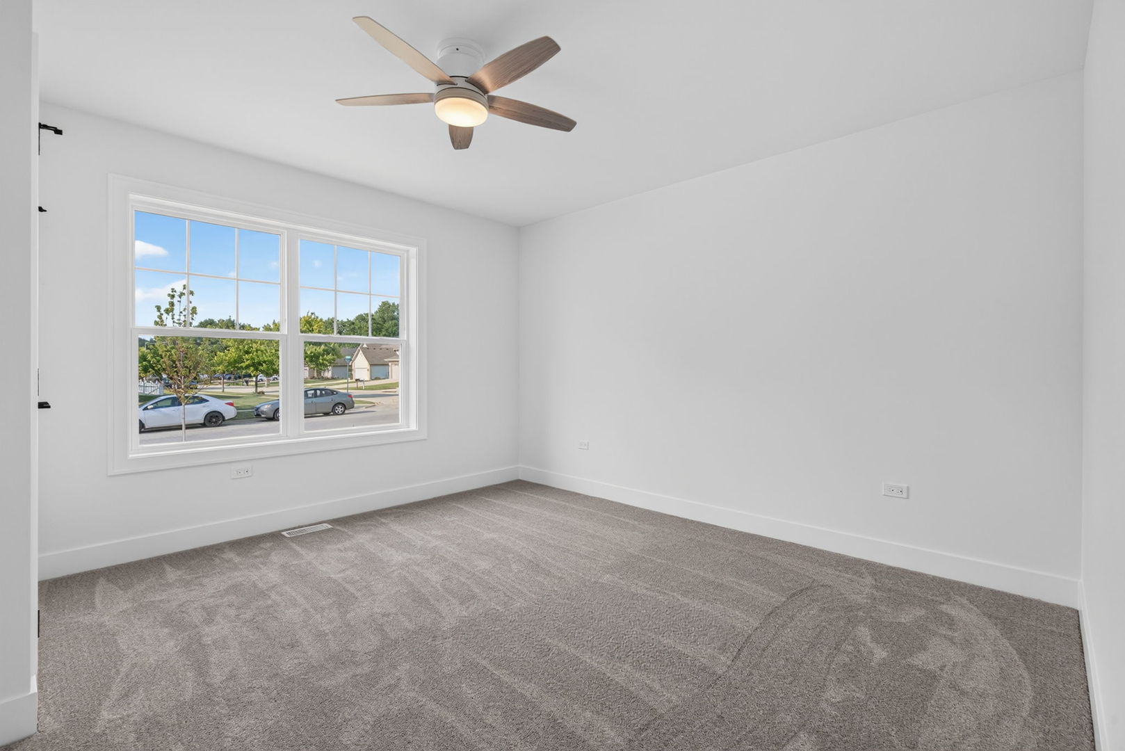 24621 Kaylee Street Property Photo 17