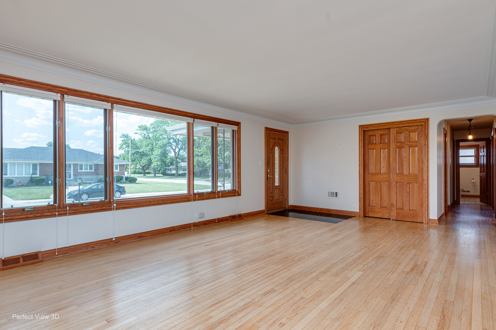 7952 Balmoral Avenue Property Photo 7