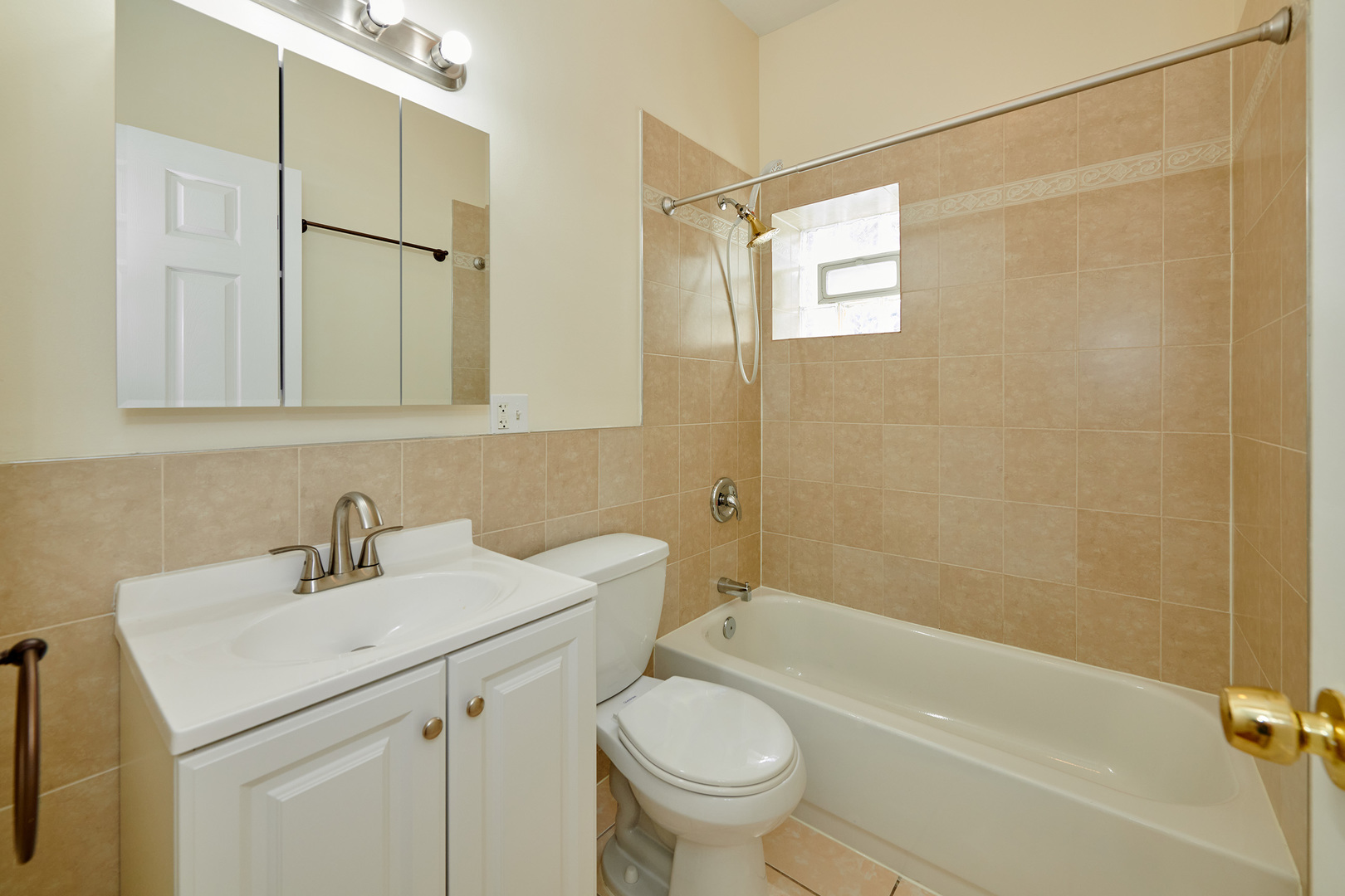 7209 N Damen Avenue 3 Property Photo 28