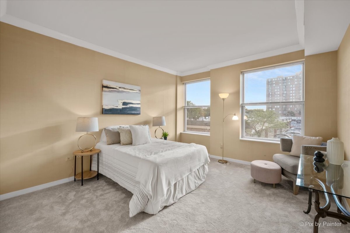 77 S Evergreen Avenue 206 Property Photo 20