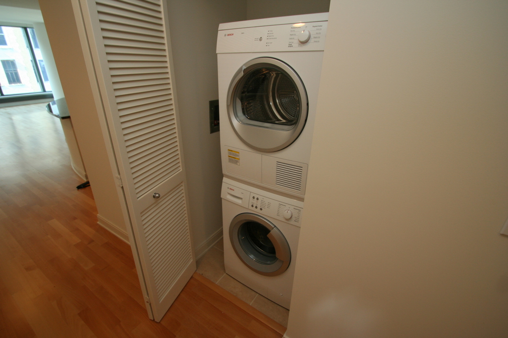 60 E Monroe Street 1807 Property Photo 13