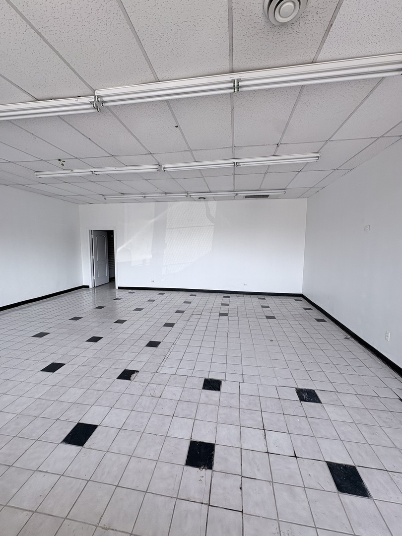 9301 S Halsted Street Property Photo 5