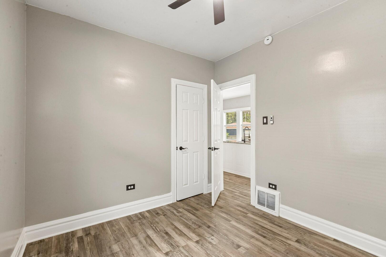 4163 E Eberly Avenue Property Photo 16