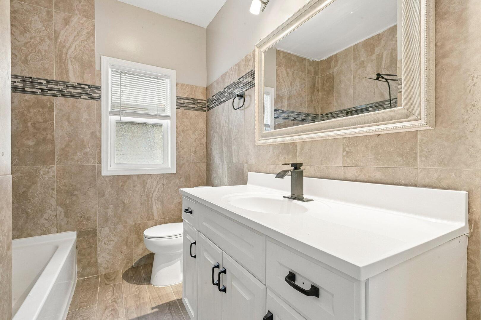 4163 E Eberly Avenue Property Photo 17