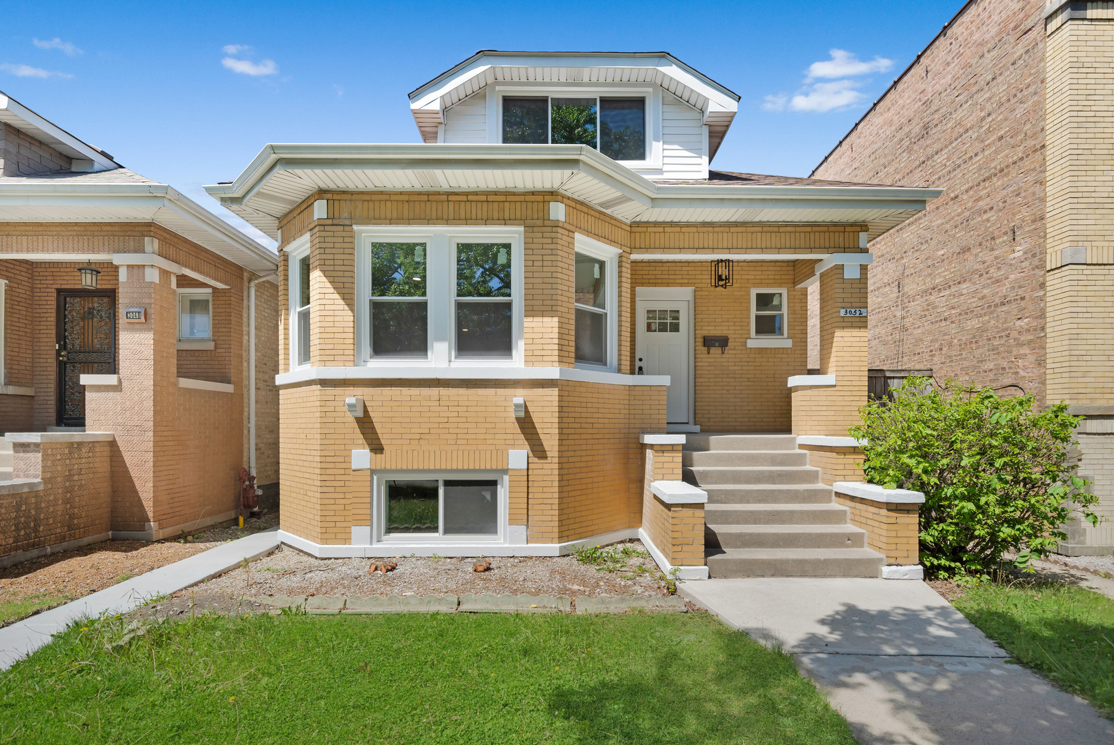 3052 N Major Avenue Property Photo 2
