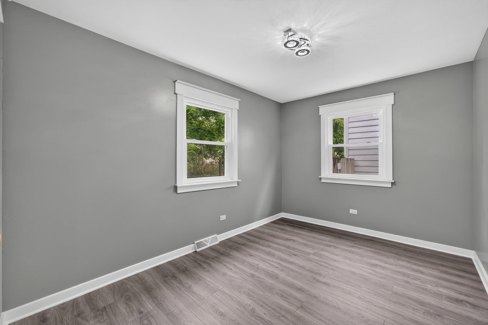 322 Elm Street Property Photo 13
