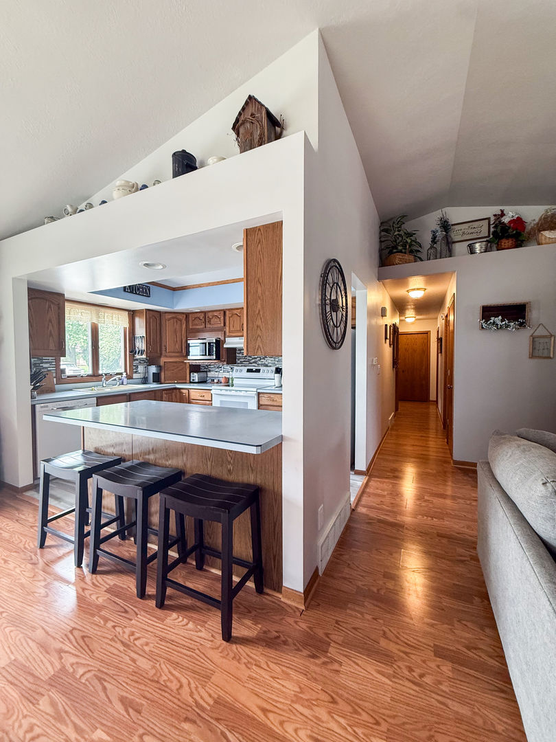 402 Kilmer Street Property Photo 10