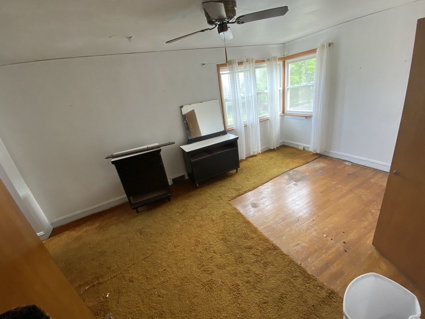 10508 S Forest Avenue Property Photo 5