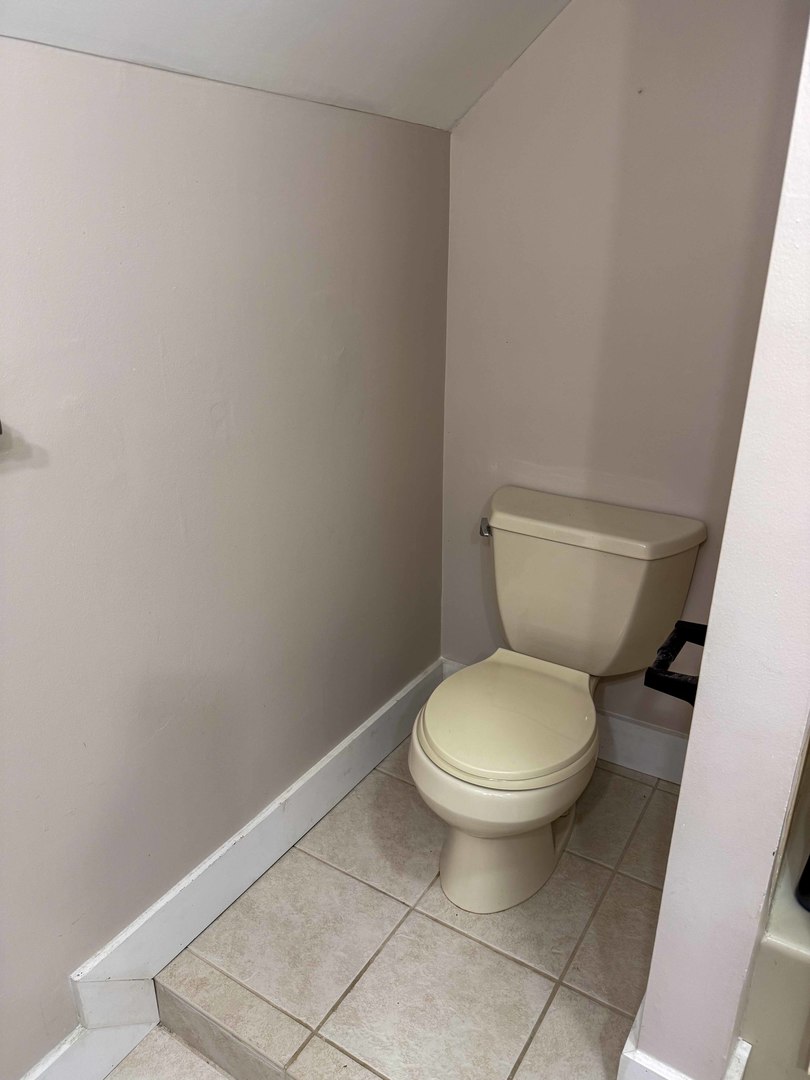 506 N Webster Street Property Photo 15