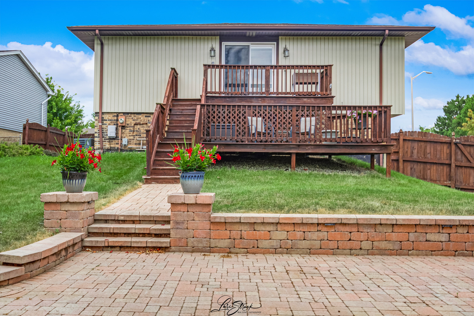 16118 76th Avenue Property Photo 6