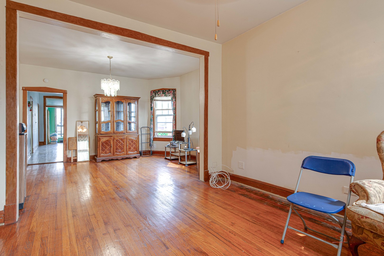 2051 N Kilbourn Avenue Property Photo 8